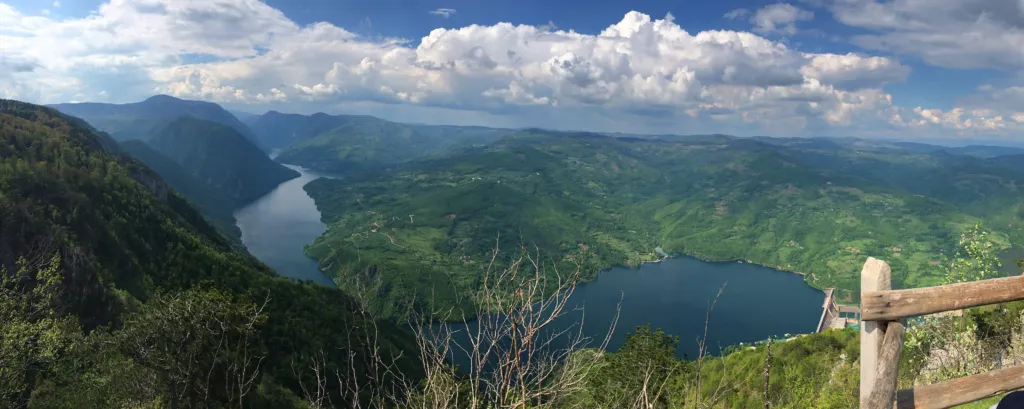 View from the Banjska stena viewpoint in Tara National Park over Lake Perućac and the Drina canyon