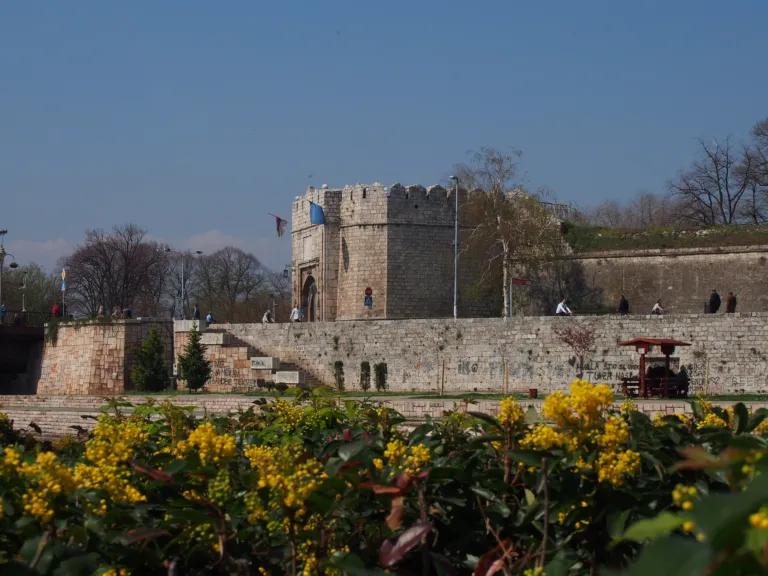 Flowerbeds and the walls of Niš Fortress